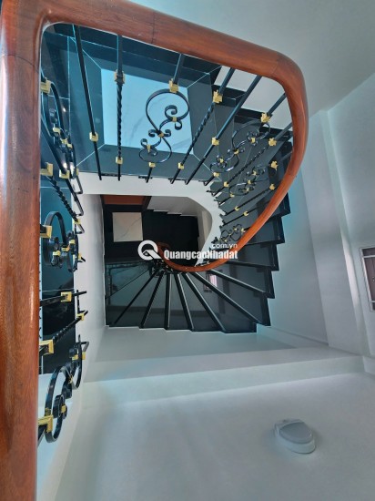 Cho thuê nhà, 97m2- 5T, Nguyễn Trường Tộ, Hàng Than, Trấn Vũ -25 tr